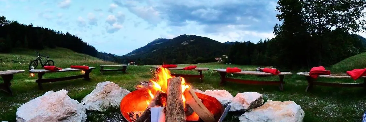 Feuriger Tatzlwurm Hotel Bayrischzell