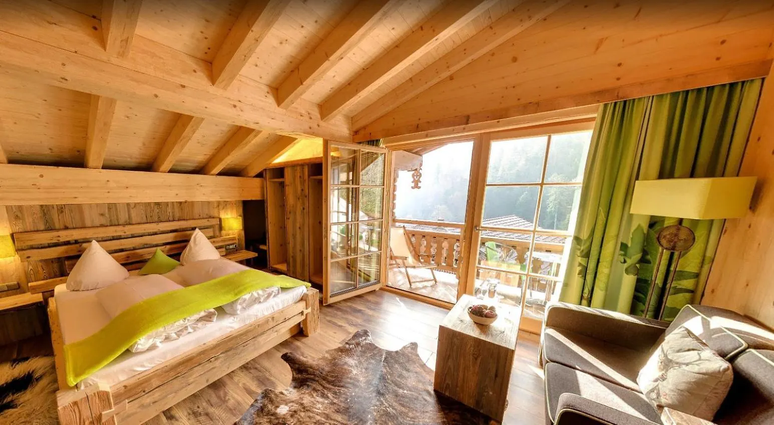 Feuriger Tatzlwurm Hotel Bayrischzell 4*,